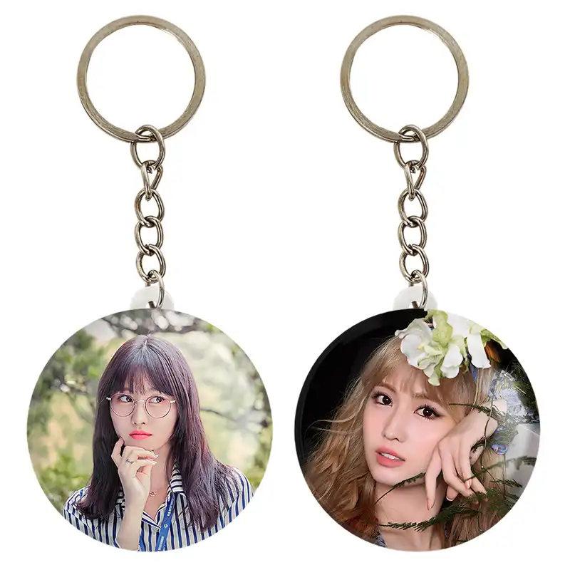 جاکلیدی خندالو مدل مومو گروه توایس TWICE کد 1992519927 مجموعه 2 عددی