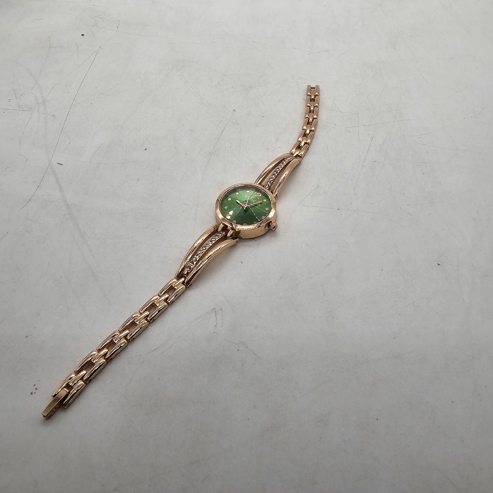 ساعت مچی عقربه ای زنانه مدل G40 -  - 2