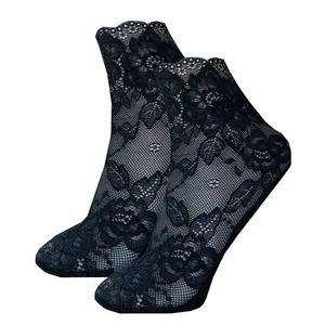 جوراب زنانه مدل مجلسی گیپور کد 1001