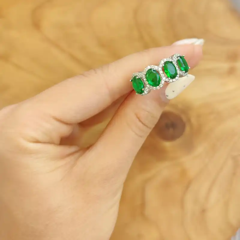 انگشتر نقره زنانه مدل نگین زمرد