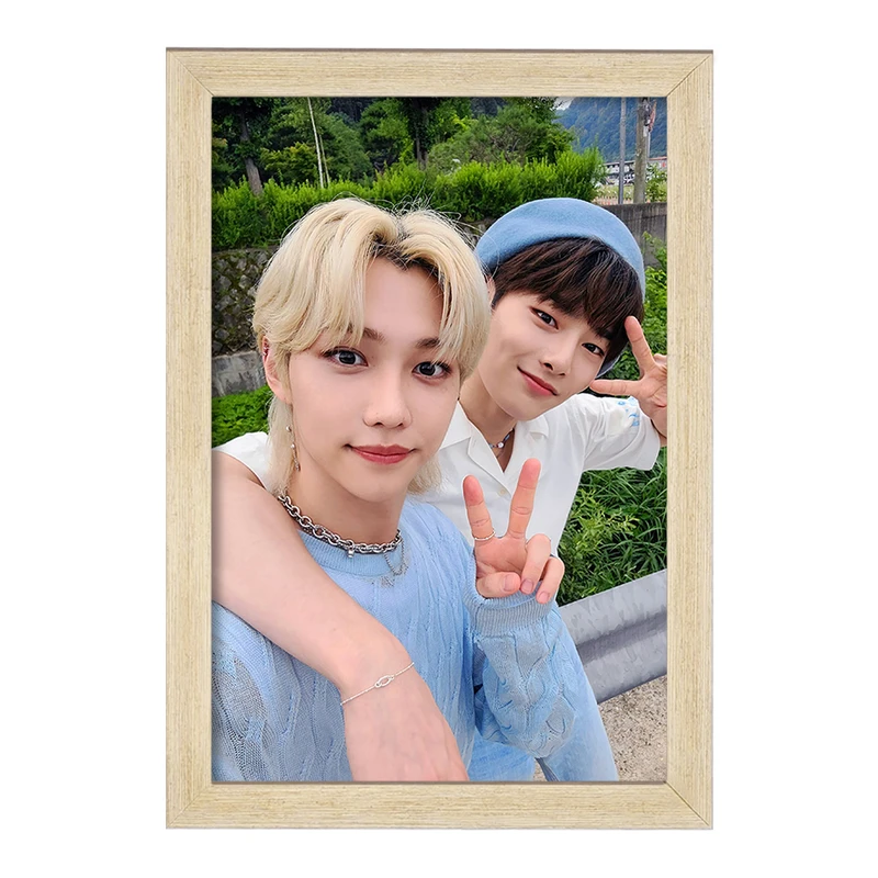 تابلو خندالو مدل آی ان و فلیکس گروه استری کیدز Stary Kids  کد 16900