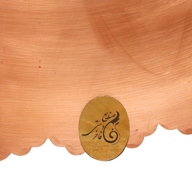 عکس شماره 7 : سینی مسی صنایع دستی فاخر مدل الماس تراش نقره کوب و پرداز طرح ۱۴ پرنده کد hq60