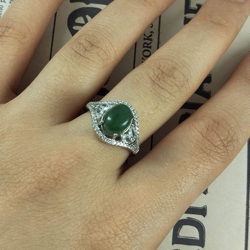 انگشتر نقره زنانه سلین کالا مدل عقیق یشم کد 104