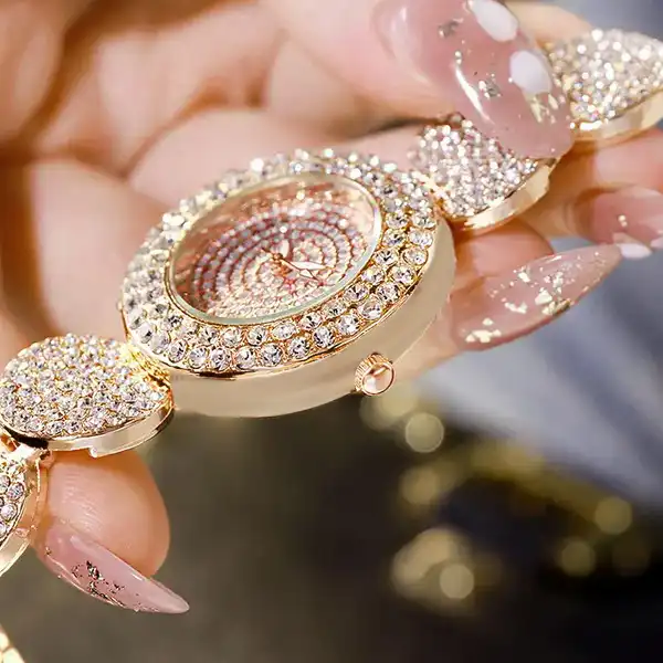 ساعت مچی عقربه ای زنانه مدل لاکچری کد lux1