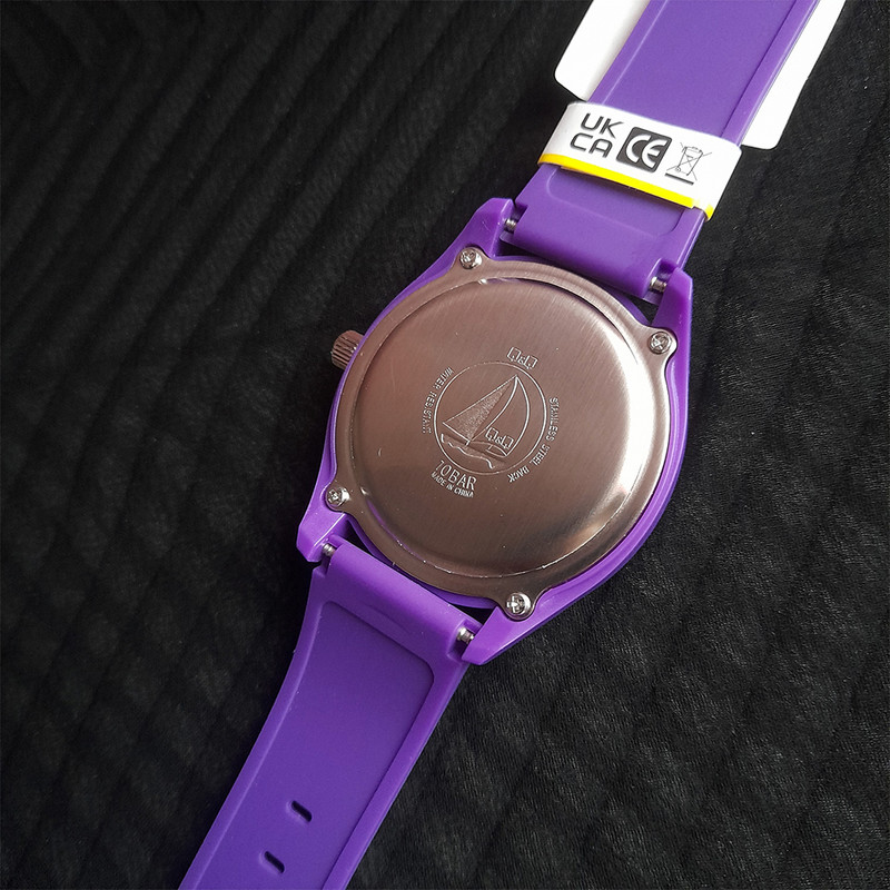 ساعت مچی عقربه ای کیو اند کیو مدل V12A-005VY