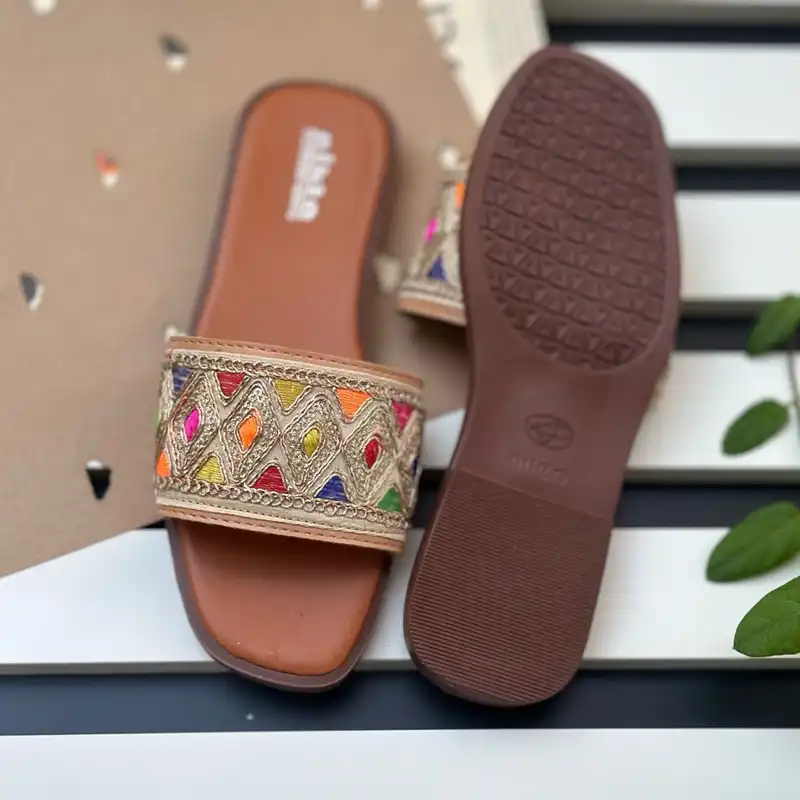 صندل زنانه نیکتا مدل پری