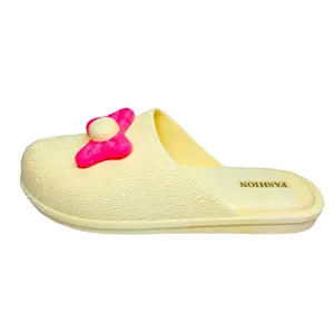 دمپایی زنانه پاپا مدل پریا HD-yw