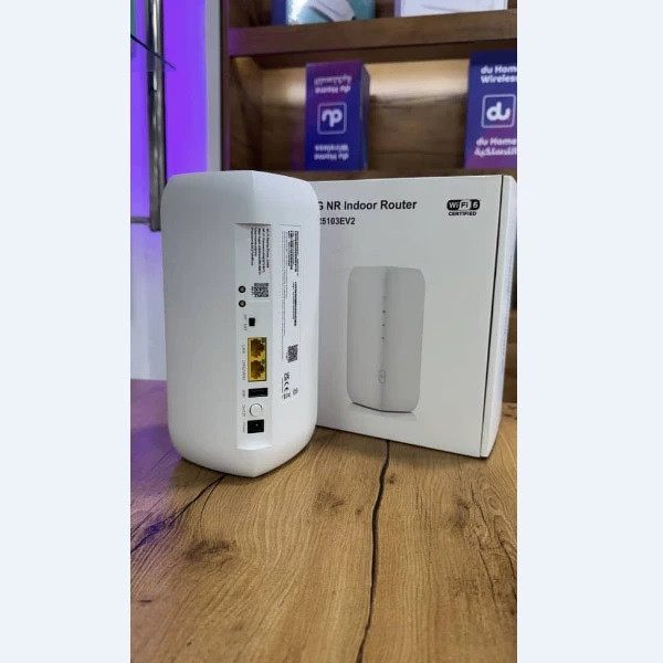 مودم 5Gسرکام مدل WIFI6 NR5103EV2 به همراه سیم کارت و 1000گیگ اینترنت یکساله 