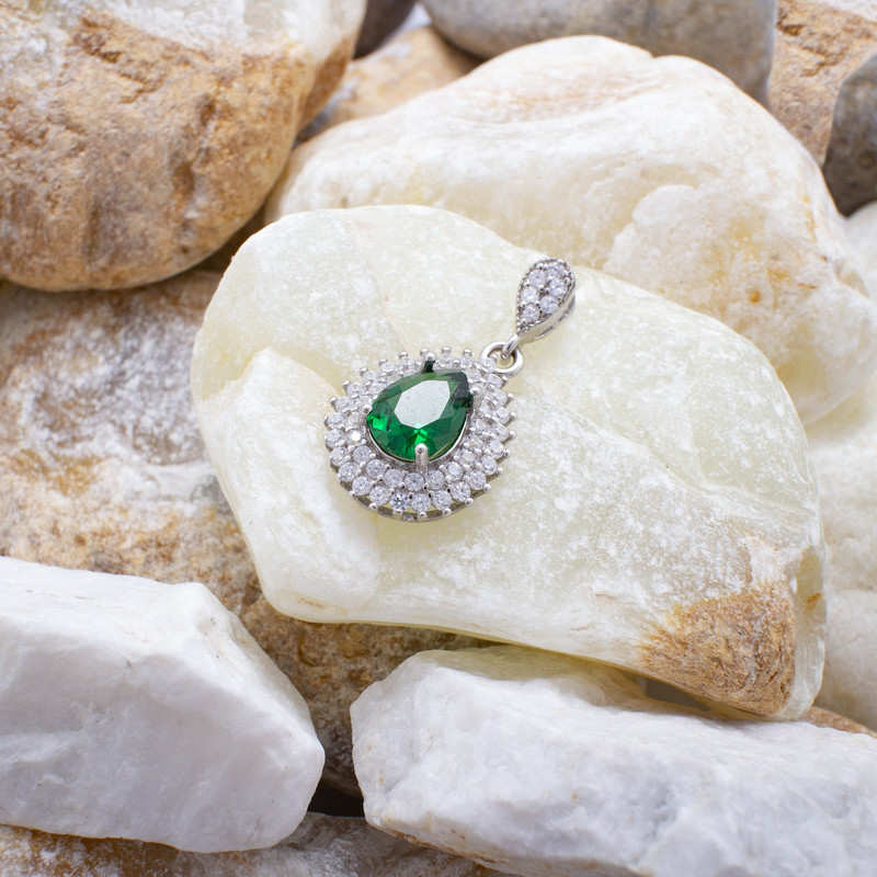 آویز گردنبند نقره زنانه مدل زمرد AMT-M113 آویز گردنبند نقره زنانه مدل زمرد AMT-M113