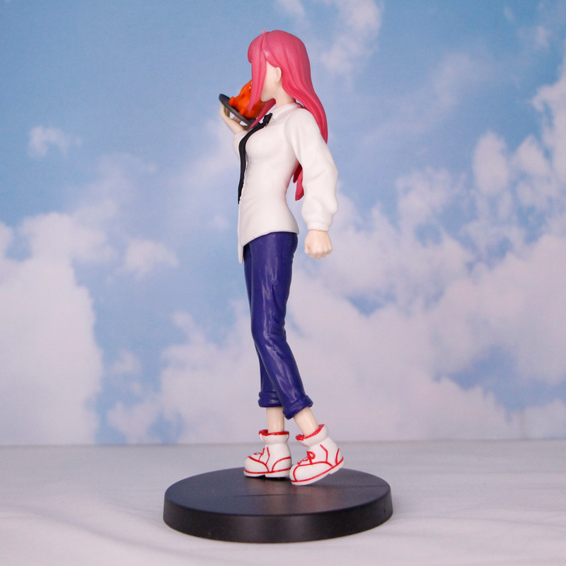 اکشن فیگور مدل انیمه چینساو من طرح ماکیما