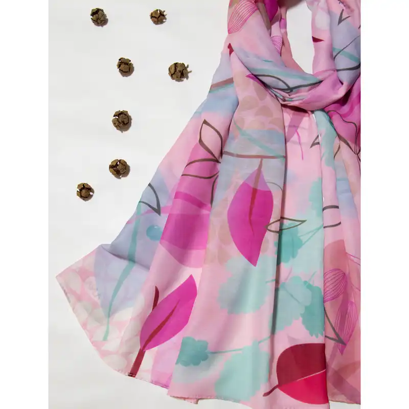 شال زنانه مدل بهاره نخی کد 1467