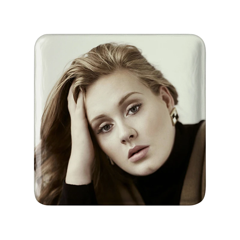 مگنت خندالو طرح ادل Adele  مدل مربعی کد 19012