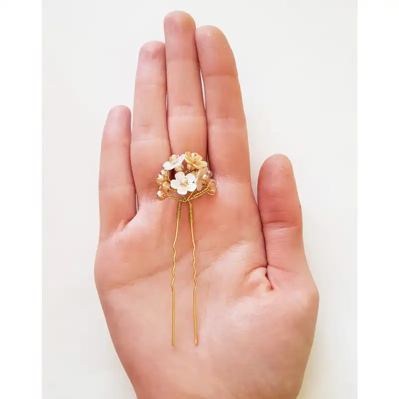 سنجاق مو زنانه مدل گل کد SGL001