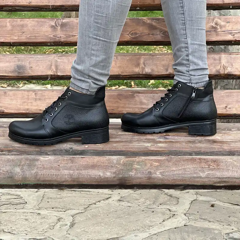 نیم بوت زنانه مدل بانو کد RLx-Bk