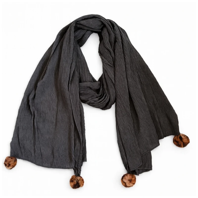 شال زنانه مدل پاییزه پوم پوم دار