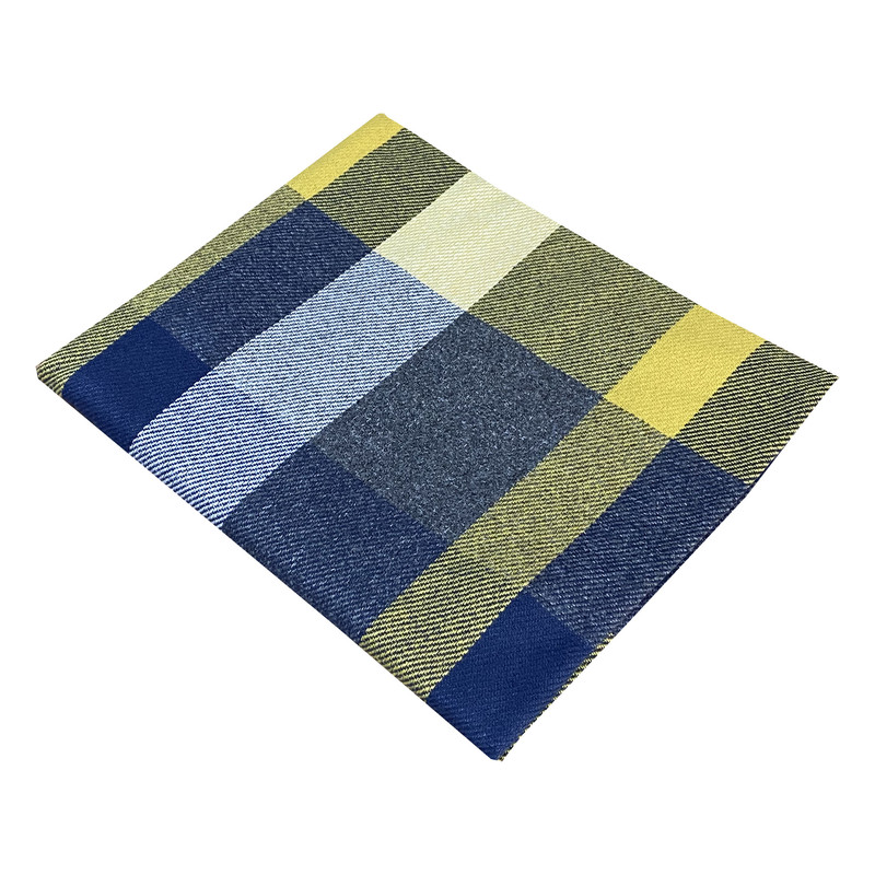 پتو مسافرتی کد 931 سایز 185x145 سانتی متر