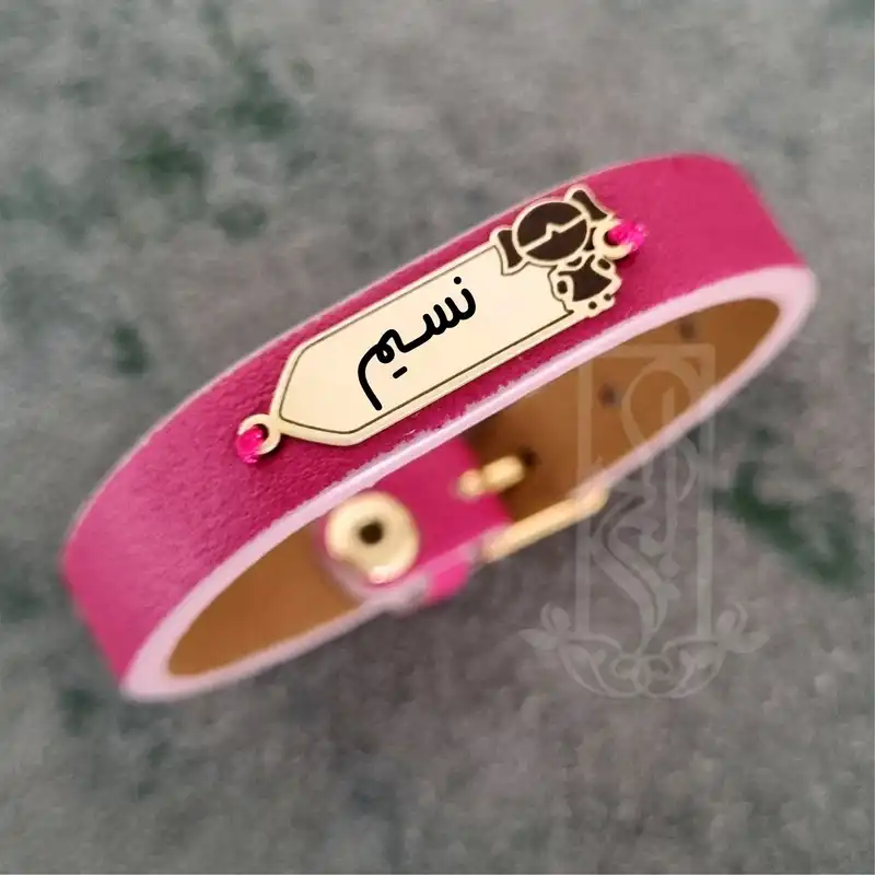 دستبند طلا 18 عیار دخترانه لیردا مدل اسم نسیم