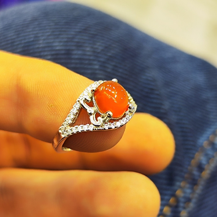 انگشتر نقره زنانه مدل عقیق یمانی کد 3362 انگشتر نقره زنانه مدل عقیق یمانی کد 3362