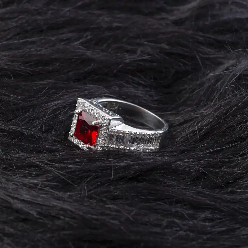 انگشتر نقره زنانه مدل یاقوت AVN-R124