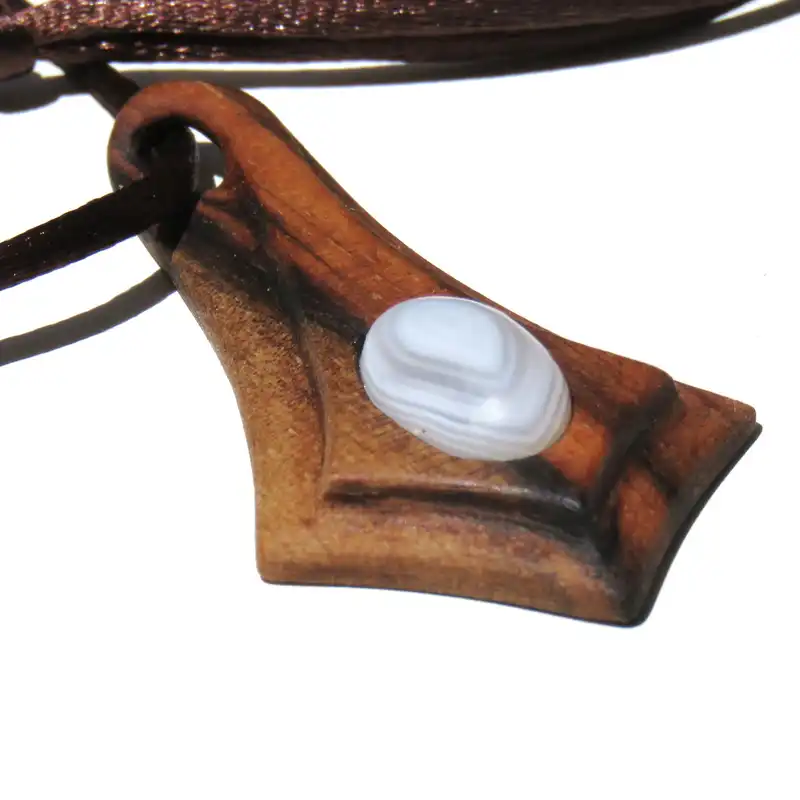 گردنبند زنانه مدل چوب و عقیق