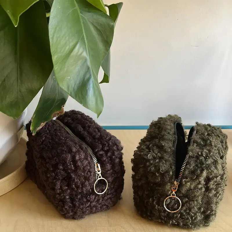 کیف لوازم آرایش زنانه مدل تدی