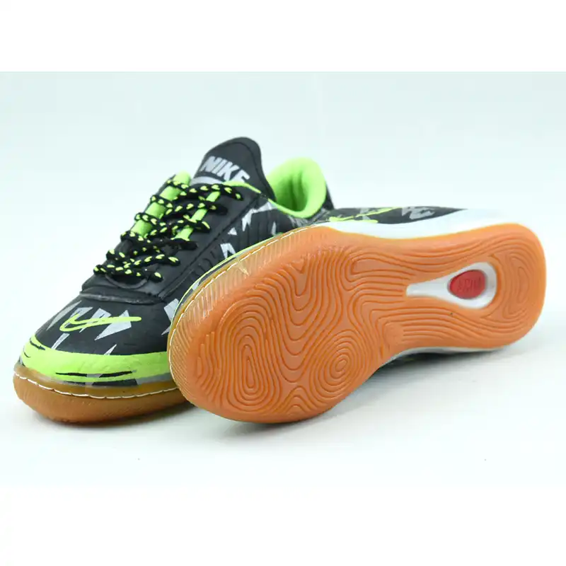 کفش فوتسال بچگانه مدل المپیاد C-8025