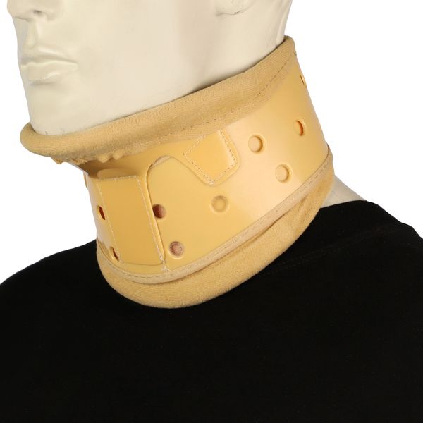 گردن بند طبی سخت آدور مدل چانه‌دار