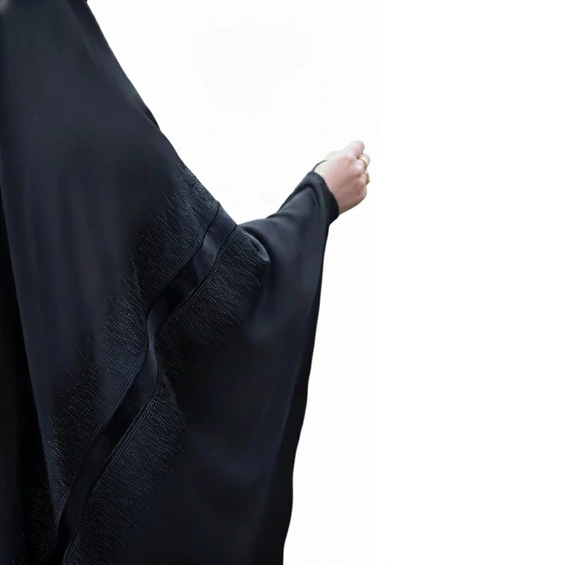 عکس شماره 2 : چادر عبایی مدل فروزان