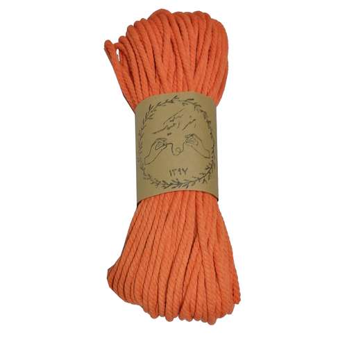 نخ مکرومه بافی هنر آنتیک مدل پنبه ای کد 122