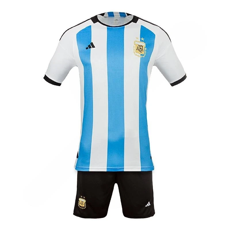 ست تی شرت آستین کوتاه و شلوارک ورزشی مردانه مدل آرژانتین کد 23-2022 ISPS