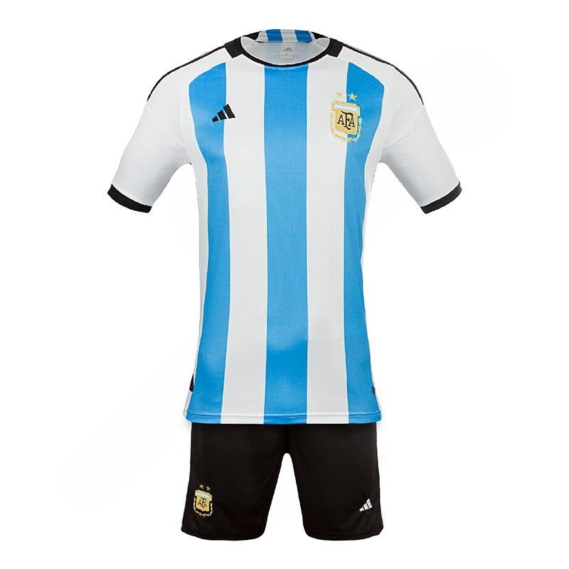 ست تی شرت آستین کوتاه و شلوارک ورزشی مردانه مدل آرژانتین کد 23-2022 ISPS