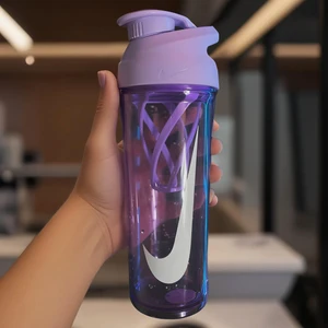 شیکر کد 103410 گنجایش 0.650 لیتر