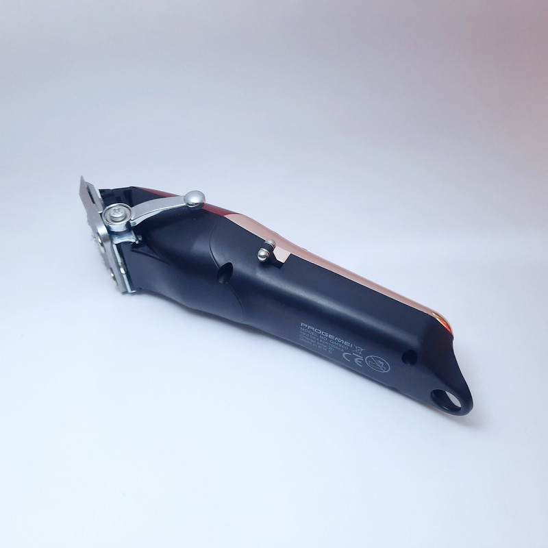 ماشین اصلاح موی سر و صورت پروجیمی مدل GM-860 ماشین اصلاح موی سر و صورت پروجیمی مدل GM-860