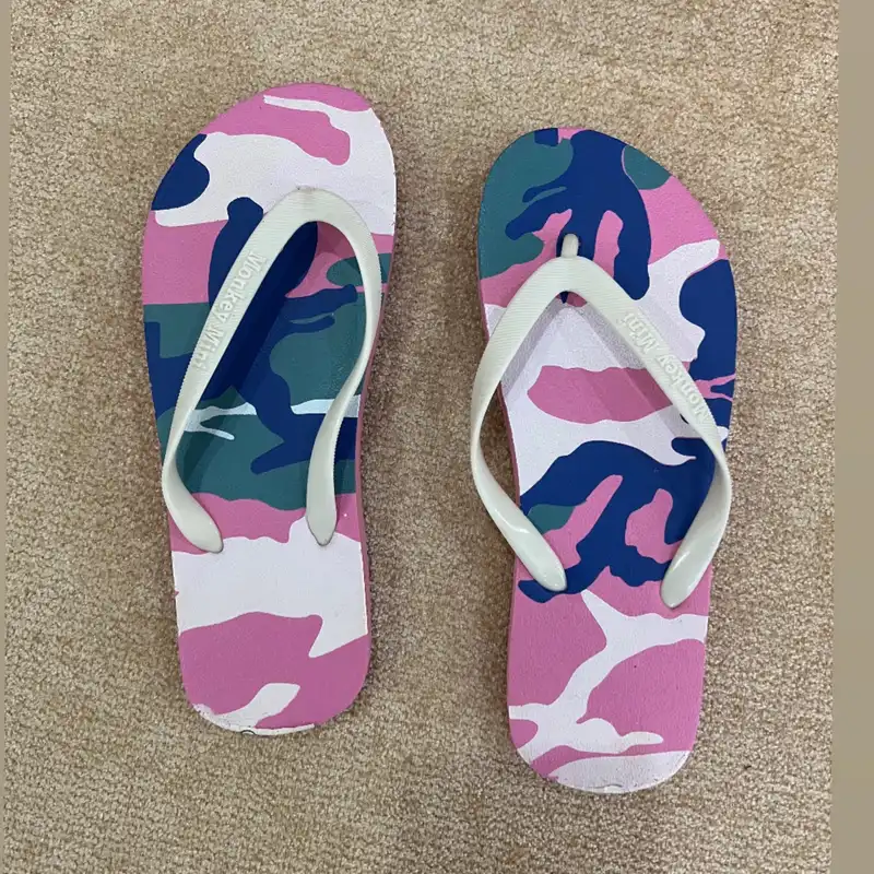 دمپایی لاانگشتی زنانه مانکی مینی مدل M09