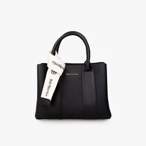 کیف دستی زنانه برتونیکس مدل 8350