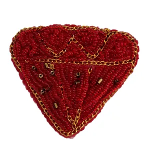 سنجاق سینه زنانه نقش مهر مدل جواهردوزی GD112