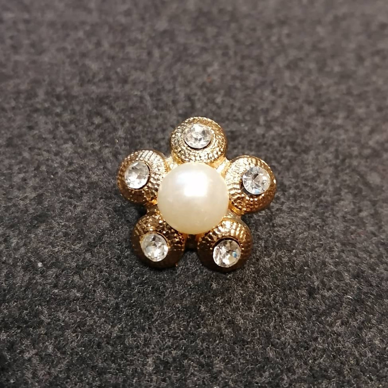 گل سینه زنانه کد Ki 04-113