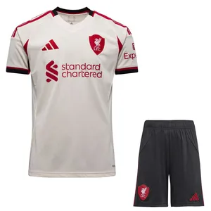 ست تی‌شرت آستین کوتاه و شلوارک ورزشی مردانه مدل لیورپول Away 2026