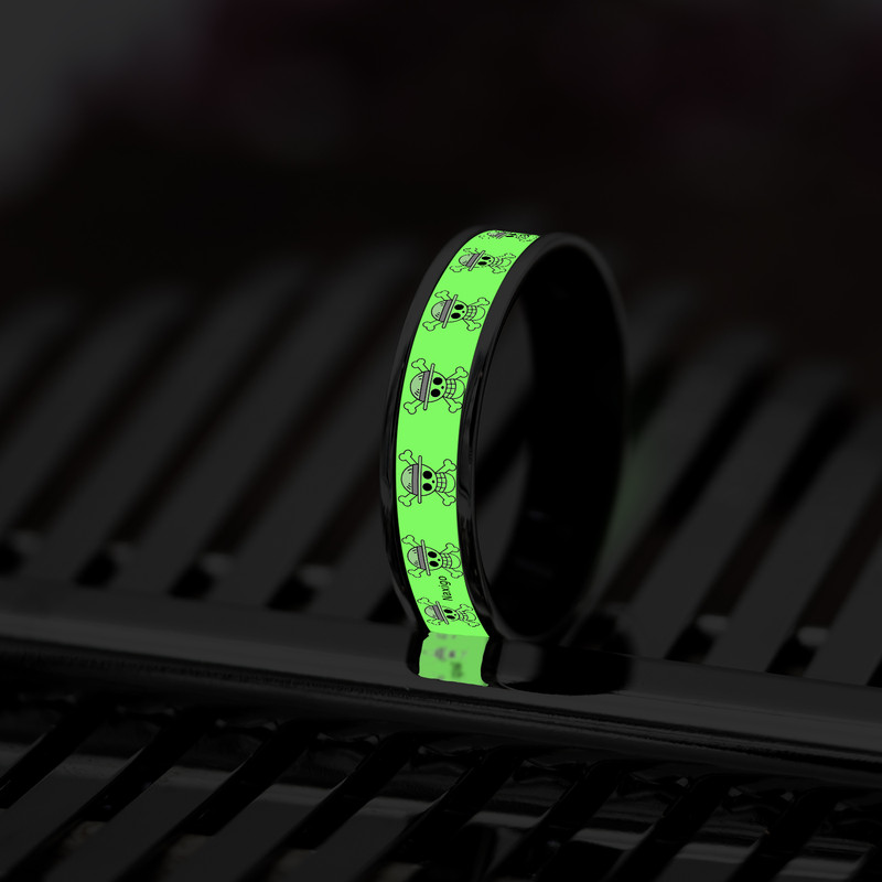 انگشتر ناکسیگو مدل شب تاب طرح وان پیس کد RB15594