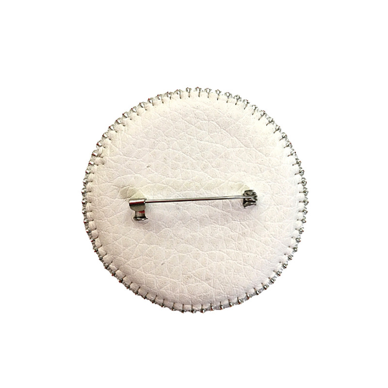 سنجاق سینه زنانه مدل خورشیدی کد 1 سنجاق سینه زنانه مدل خورشیدی کد 1