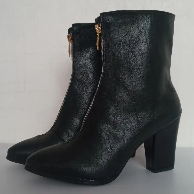 نیم بوت زنانه مدل سوگو