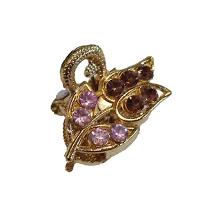 گیره روسری زنانه مدل نگین دار کد MA-0033