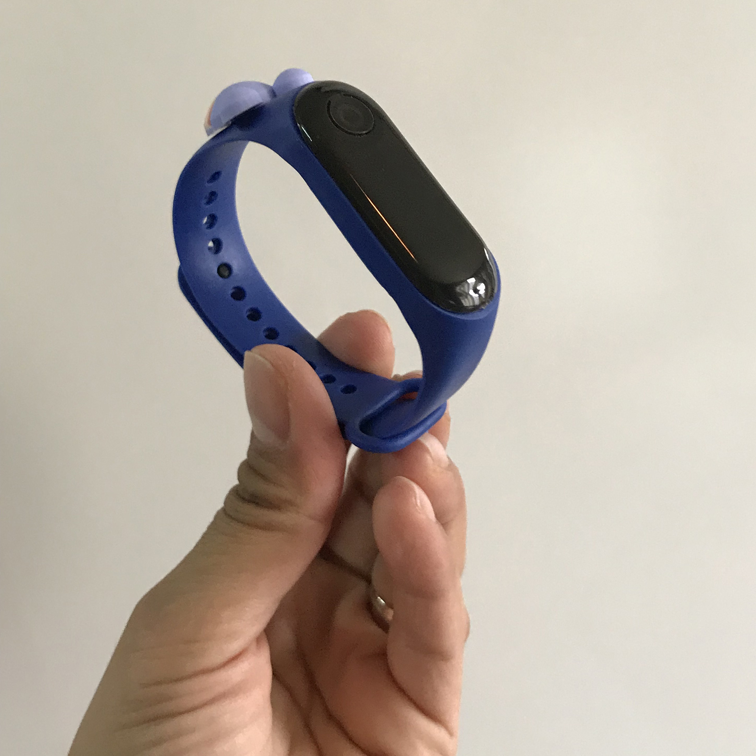 ساعت مچی دیجیتال مدل فانتزی بند سیلیکونی کد  BLO 005