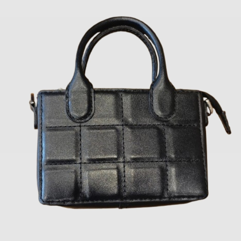 کیف چرمی مدل دستی