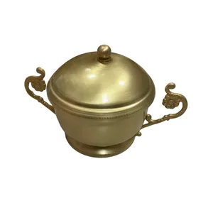 قندان برنزی مدل B8014