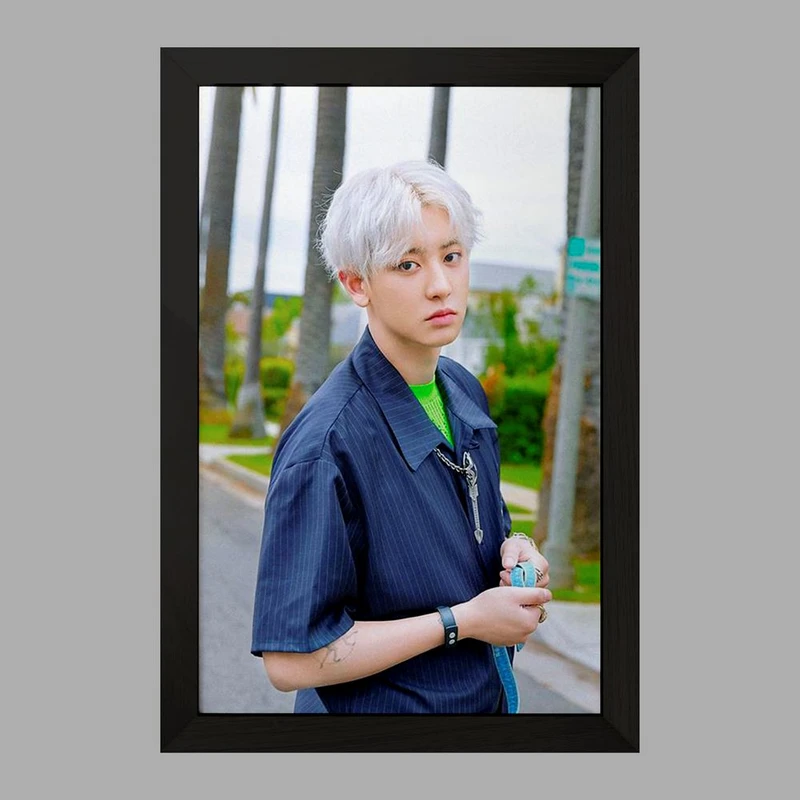 تابلو خندالو مدل پارک چانیول گروه اکسو EXO  کد 13324