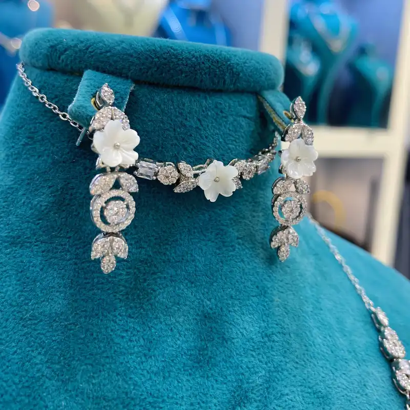 نیم ست نقره زنانه مدل دستساز کد 224