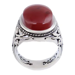 انگشتر نقره مردانه بازرگانی میلادی مدل عقیق یمنی رکاب دست ساز کد AM_2623