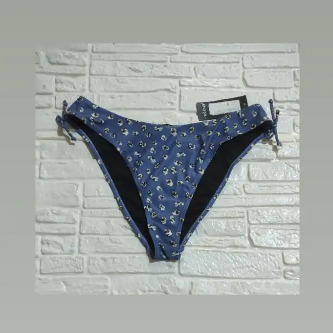 مایو زنانه ناستی گال مدل N7566