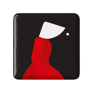 مگنت خندالو مدل سریال سرگذشت یک ندیمه The Handmaid&#39;s Tale کد 28636
